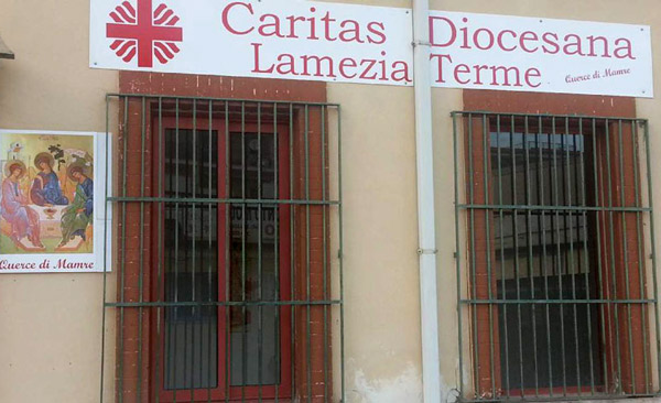 Caritas-Diocesana-LAmezia.jpg