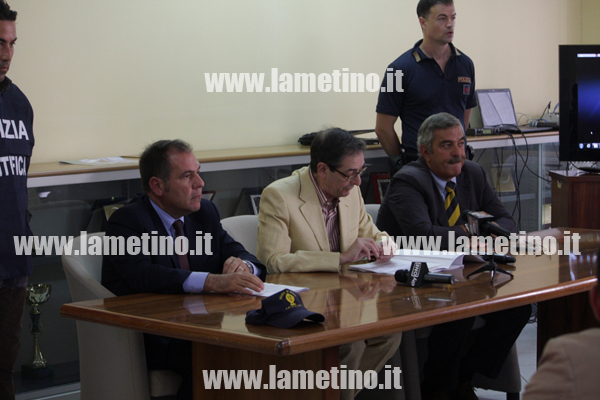 Operazione-Dissinnesco-ott-2013-2.jpg