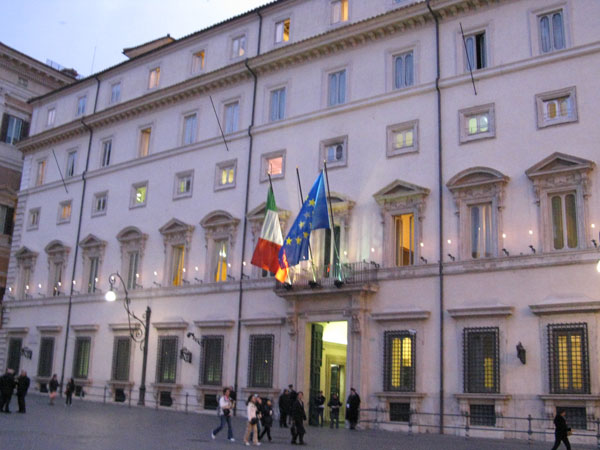 Palazzo-Chigi-roma--1.jpg