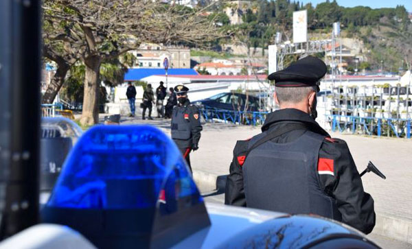 Controlli Dei Carabinieri Nel Soveratese Durante Le Feste Un Arresto E