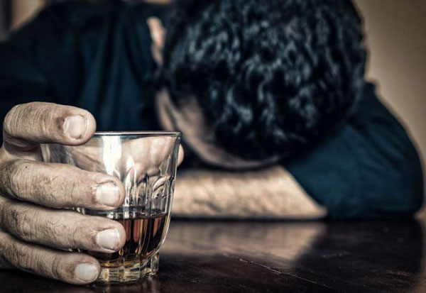 Prevenzione di alcolismo brevemente su punti