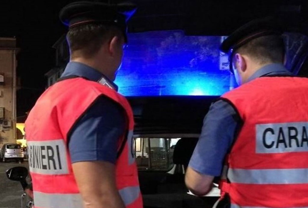 Controlli Carabinieri Sul Litorale Catanzarese Denunce Per Guida In