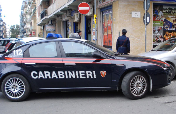  - carabinieri-scippatore-seriale