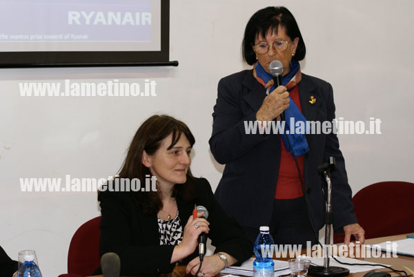 conf-ryanair-lamezia.jpg