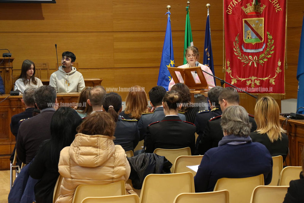 Lamezia Consiglio Comunale Aperto Sul Tema Della Violenza Sulle Donne