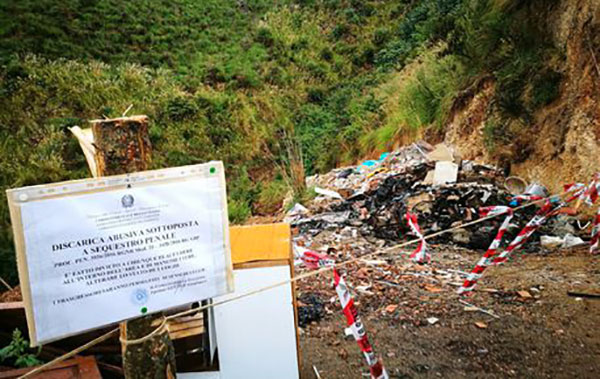 http://lametino.it/images/stories/discarica-ansa.jpg