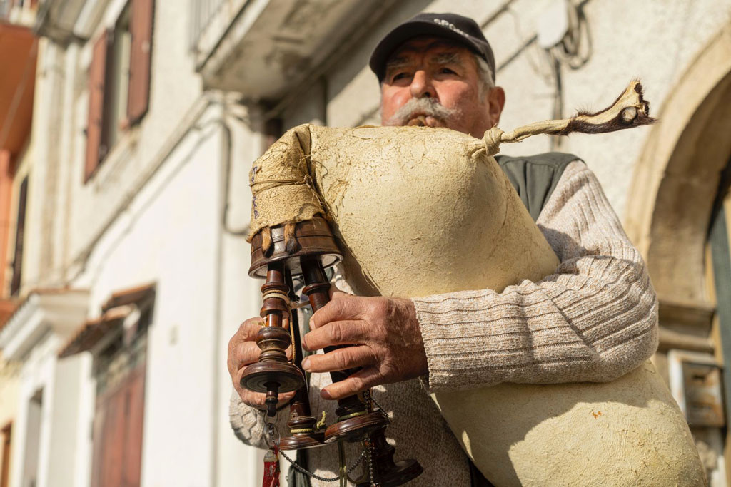 2.-Incontri-dOtre-Felici-e-Conflenti-ph.-Francesco-Cristiano_4c36f.jpg