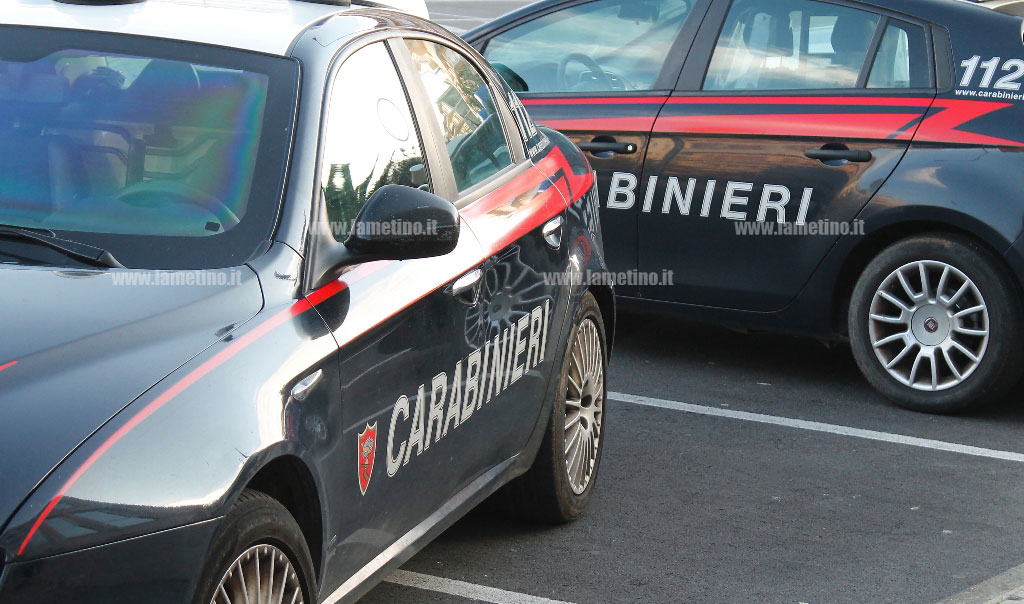 Carabinieri-auto-Lamezia-2015_d95d7_86003.jpg