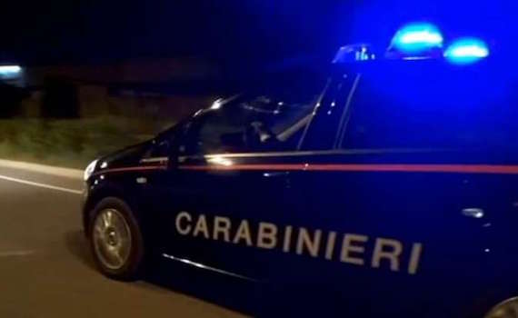 Carabinieri-notte_d980f_56bb0_a81a0_ed552.jpg