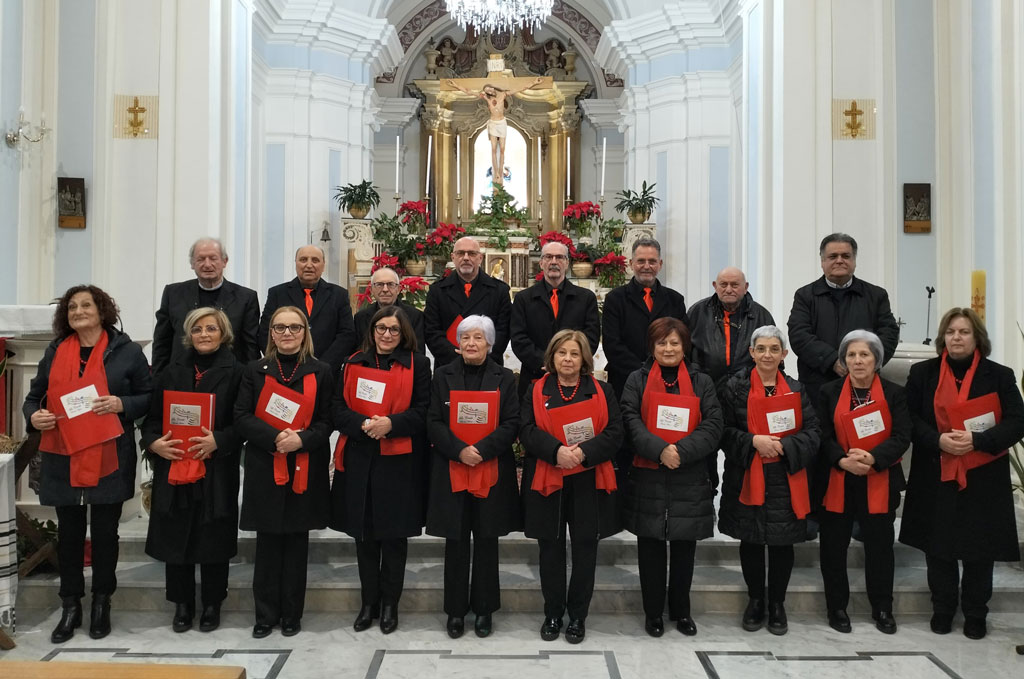 Coro-Polifonico-La-Corale-Feroleto-Antico-11_7f375.jpg