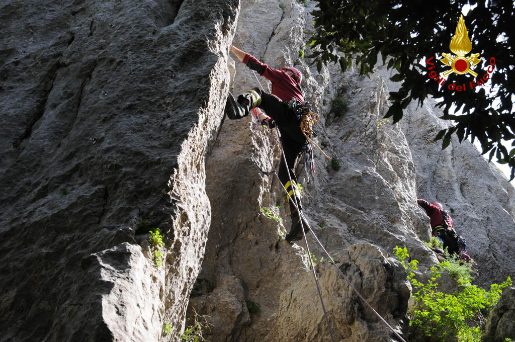 Corso-speleologi-Vigili-del-fuoco.jpg