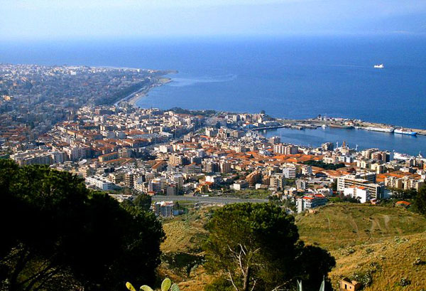 Panorama_ReggioCalabria_copia_ebdfd_c2d3c_1d245.jpg