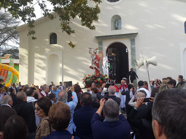 Processione-di-San-Michele-Arcangelo-Platania-2014-4.jpg