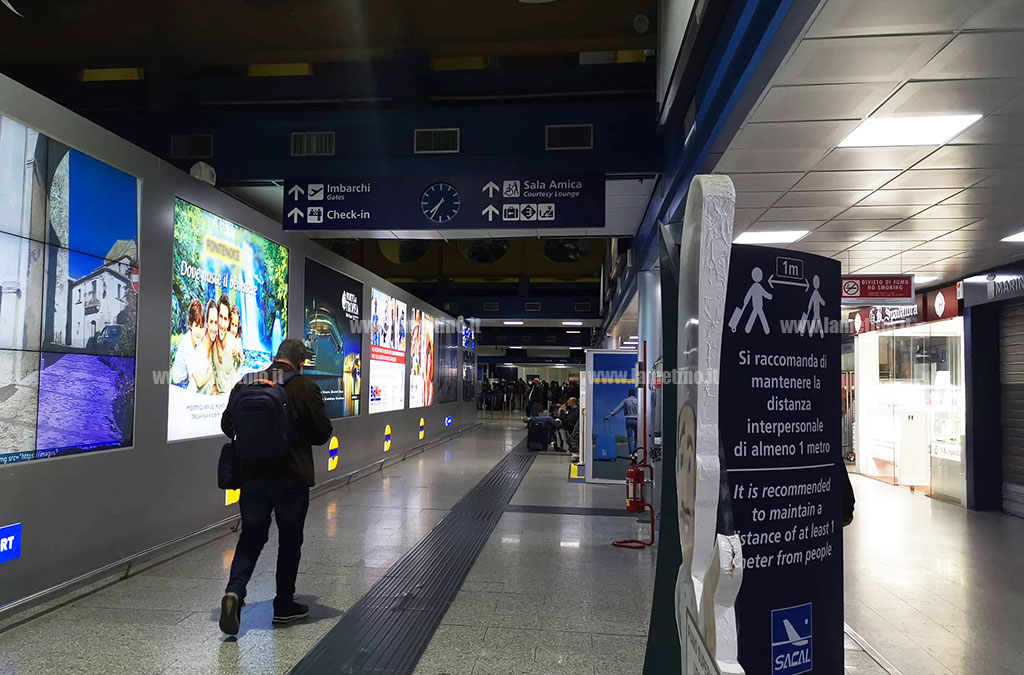 aeroporto-Lamezia-interno-2022-partenze_fcd90_40b10_1c09e.jpg