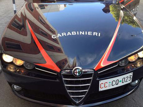 auto-carabinieri-frontale_6b955.jpg