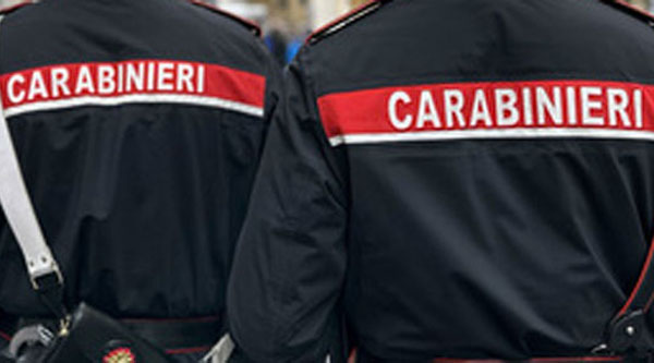 carabinieri-divisa25_92eec_80bcc.jpg