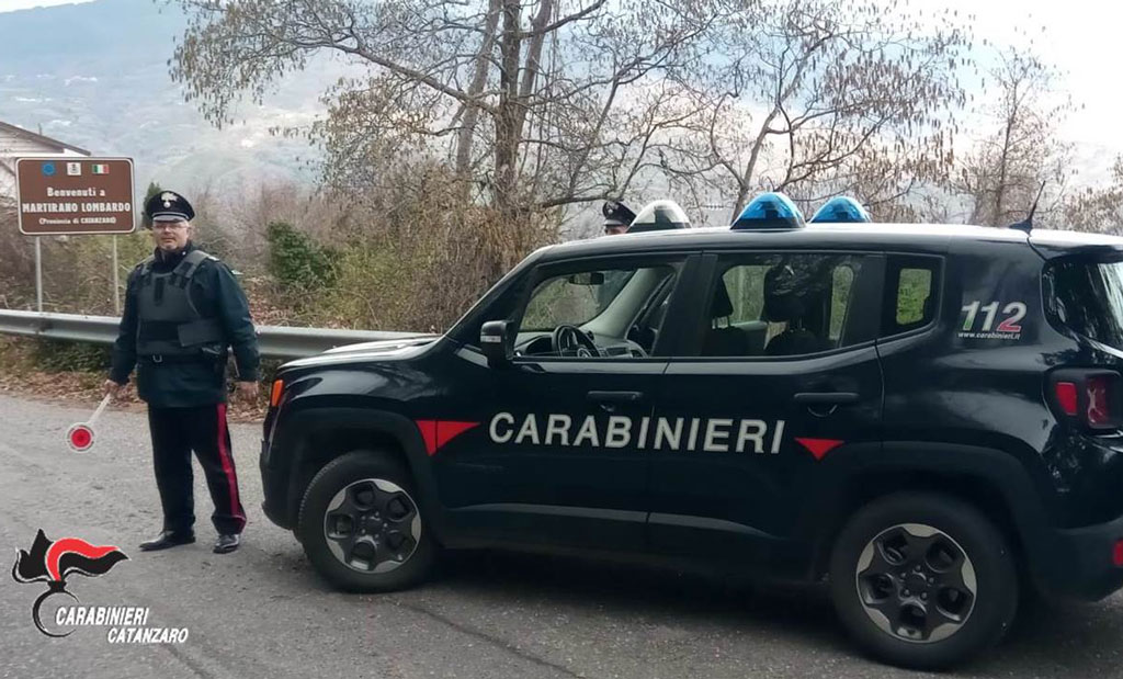 carabinieri-martirano-lombardo-2020.jpg