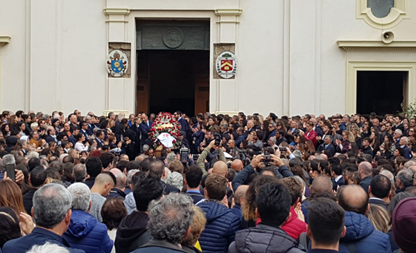 funerali-marrelli-291018.jpg