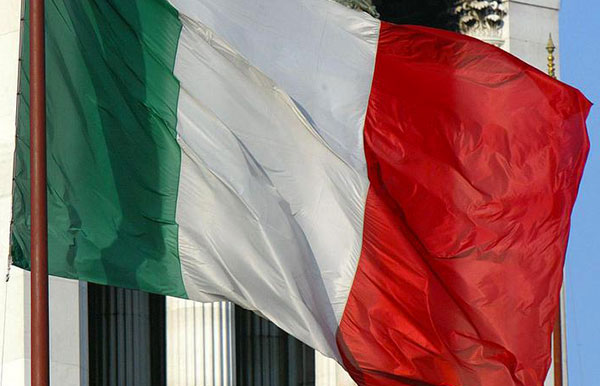 italia-bandiera_tricolore_8a59d_eb7bf_8e369.jpg