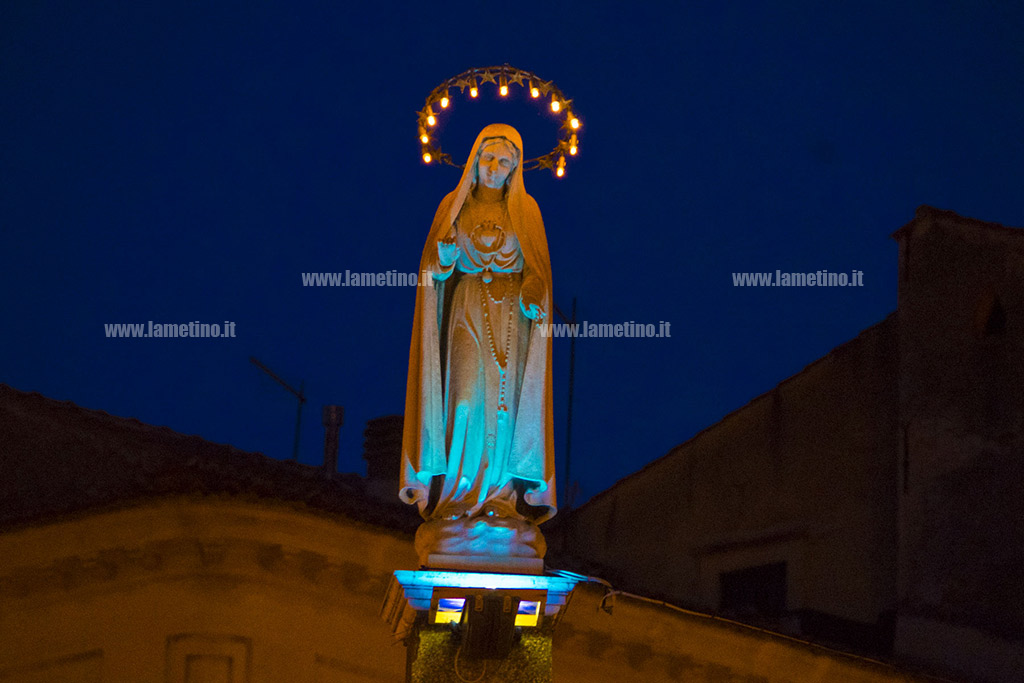 luci-blu-3-madonnina23.09.2022_fbfb3_0bec3_7261b.jpg