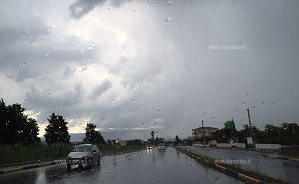 maltempo-2015-4_2e9be_f5f4d_b8b63_019a7_ebfcb_dd0c5_c2cfc_d5f0b.jpg