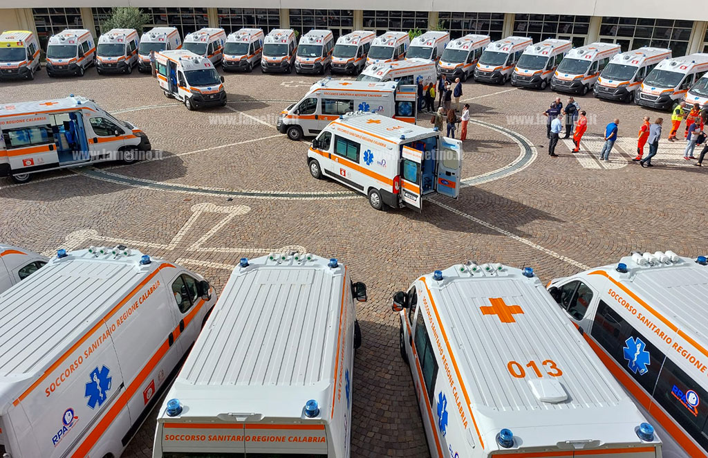 Emergenza-urgenza, La Regione Acquista 60 Nuove Ambulanze: Dal 5 ...