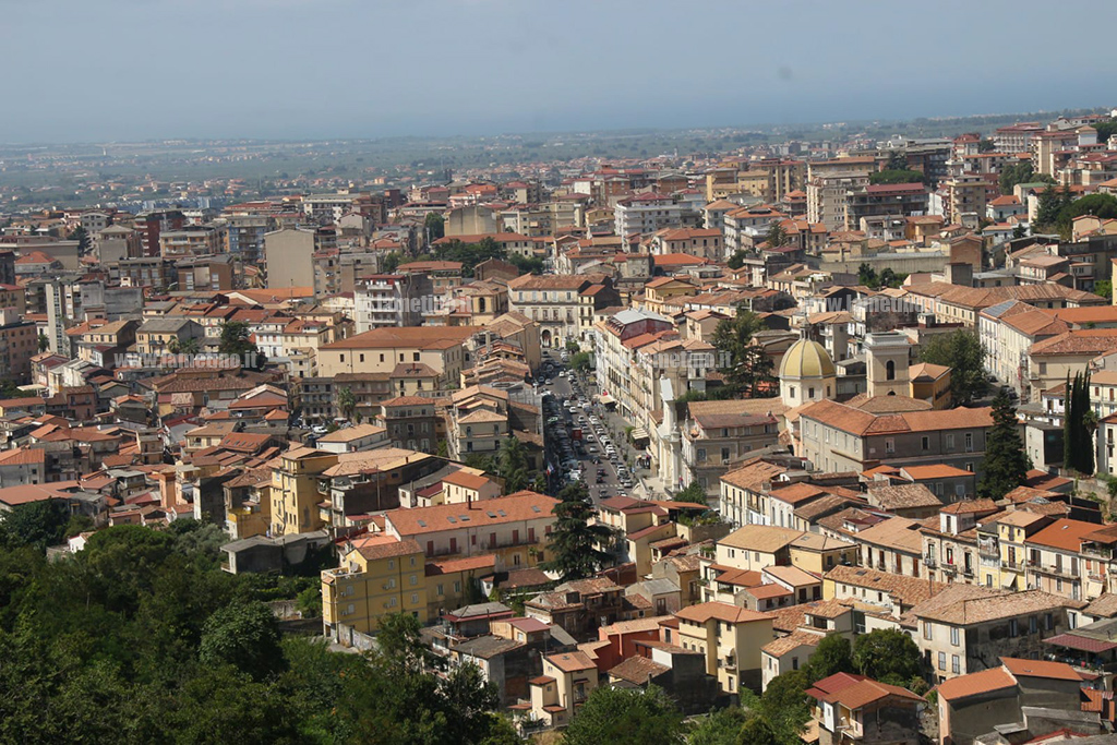 panorama-lamezia-terme-centro-2021-rochira_f097c_55a9d_81600_3948b_83d8c_0c2d4_efbda_52f51.jpg