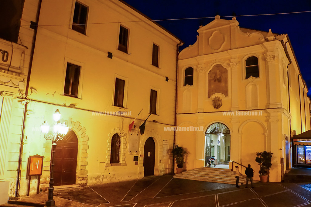 piazza-san-domenico-3-Lamezia-2016.jpg