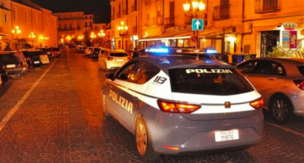 polizia-lamezia-202020_4fada_e4453_43090.jpg