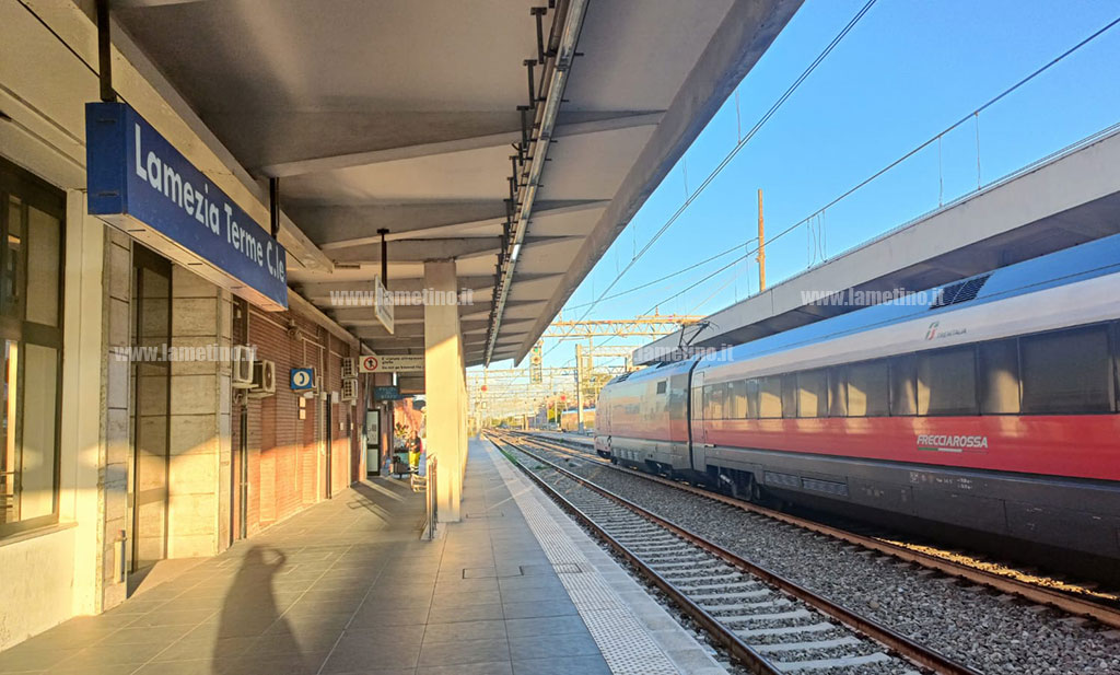 stazione-centrale-lamezia07.44.54_1e5cf.jpg