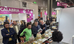 La Regione Calabria a “Artigiano in Fiera 2025” con 225 aziende 1-1_918d9.jpg