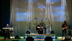 Lamezia, “La Favolosa Formula 3” chiude "Note Di Stelle" nel segno di Lucio Battisti 1.-Formula-3-Live_ac985.jpg