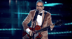 Concerto di Brunori Sas a Cosenza per Capodanno Brunori-02-28_alle_10.32.25_e56c2_21ae2.jpg