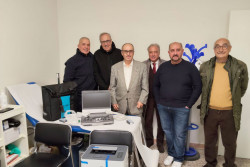 Ecografo multifunzione per visite a domicilio in dotazione al Lions Club Maida Feudo La-presentazioneecografo-nello-studio-Vasta_3f201.jpg