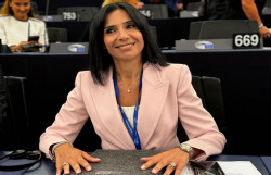 L’Europa protagonista a Lamezia, il 26 gennaio in Comune Giusi Princi incontra territorio e scuole MEP-Giusi-Princi_5e526_c20af_15190_958e9.jpg