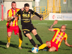 Serie D, il Sambiase fa la partita ma non trova il goal: pari a reti inviolate con la capolista Nuova Igea Virtus Unknown-8_ababb.jpg