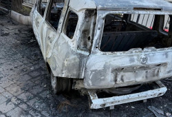 Intimidazione a imprenditore in Calabria, incendiata l'auto aziendale auto-2025-11-30-alle-14.02.37_a320a.jpg