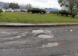 Lamezia, a breve al via lavori sulla viabilità interna dell'ospedale per 132mila euro buche-2026-04-01-alle-09.36.22_1b166_786a2.jpg