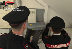 Arrestata una coppia di Girifalco per furto di energia elettrica, avevano allaccio abusivo alla rete pubblica nell’appartamento cc-girifalco-2026-03-03-alle-07.38.51_3c629.jpg