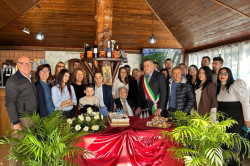 Conflenti rende omaggio ad Antonio Andrea Paola per i suoi 100 anni: musica, emozioni e comunità cento-2025-11-30-alle-16.34.26_778e6.jpg