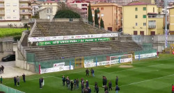 Lamezia, stadio “D'Ippolito”: ancora tempi lunghi e incerti per l’apertura della curva nord curva-nord-stadio-d-ippolito-24_a7b15_ddfd8_16d39.jpg