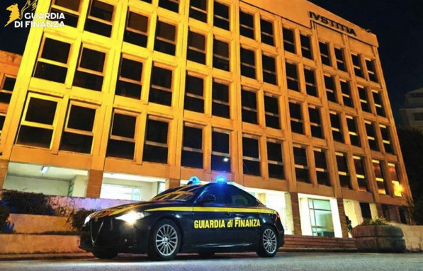 Truffa da 300mila euro all’Asp di Catanzaro, 16 rinviati a giudizio per false prescrizioni: indagini delle Fiamme Gialle lametine gdf-2026-02-18-alle-07.51.35_ee611.jpg