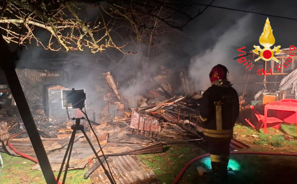 Ancora incendi a Soveria Mannelli, in fiamme magazzini incendio-soveria-10febbr_4b357.jpg