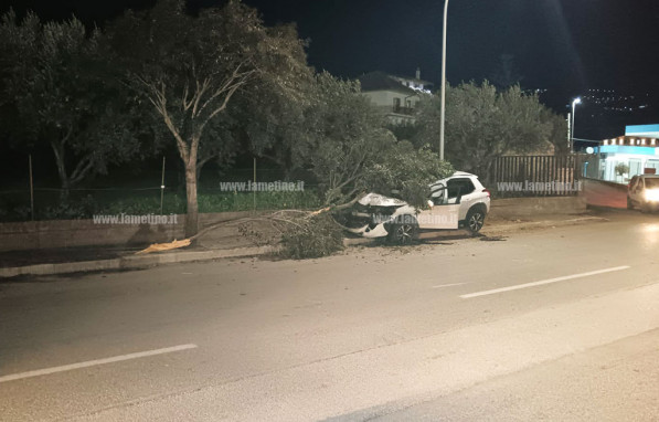 Lamezia, incidente su via delle Terme: un ferito incideneat-18.52.21_1b6b5.jpg