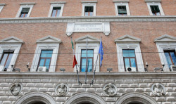 Indagine su Occhiuto per presunta truffa su rimborsi auto passa a Roma procuradiroma09_10640.jpg