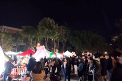 Lamezia, a Savutano aria di festa con il villaggio di Babbo Natale: arriva anche la mascotte di Stitch savutano-evento-natale_0c6f4.jpg