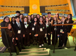 Lamezia, il "Campanella Fiorentino" porta 26 studenti al Model United Nations di New York studenti-campanella-newyork_808ee.jpg