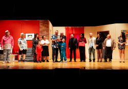 Lamezia, risate e riflessioni al Teatro Grandinetti con la comicità partenopea di “Io, Alfredo e Valentina” teatro_d11fd.jpg